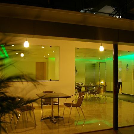 Roseline Suites Bangalore Dış mekan fotoğraf