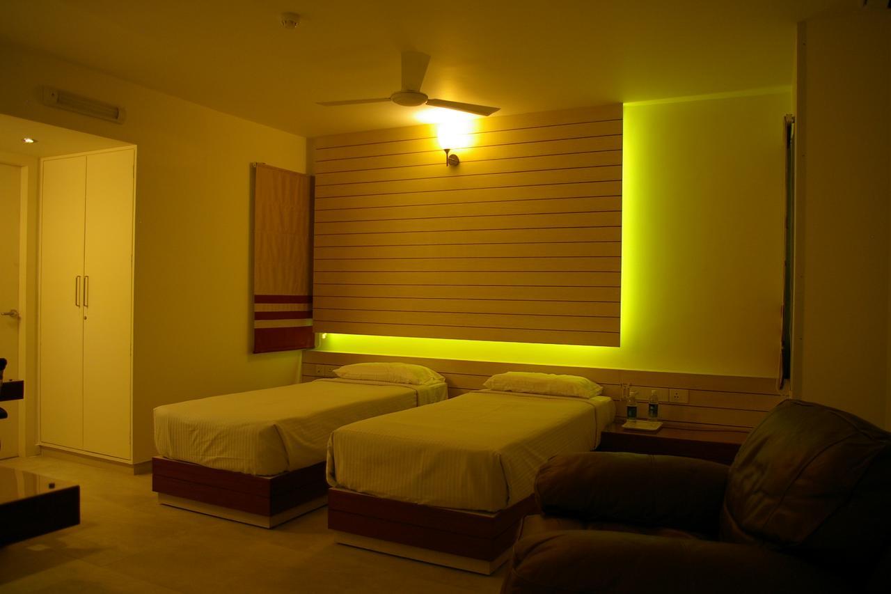 Roseline Suites Bangalore Dış mekan fotoğraf